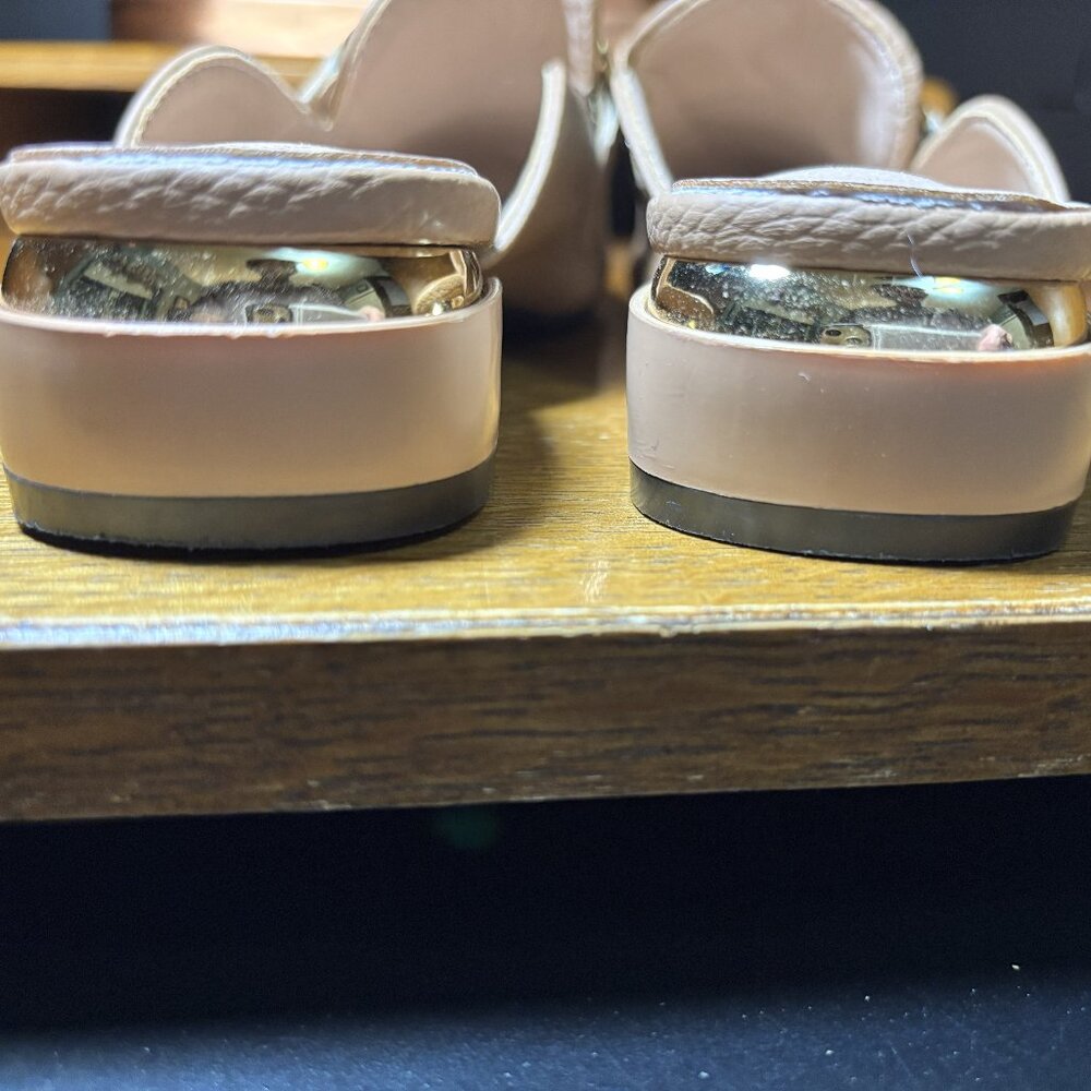 Source Unknown Tan Loafers With Gold Accents, Beu… - image 5